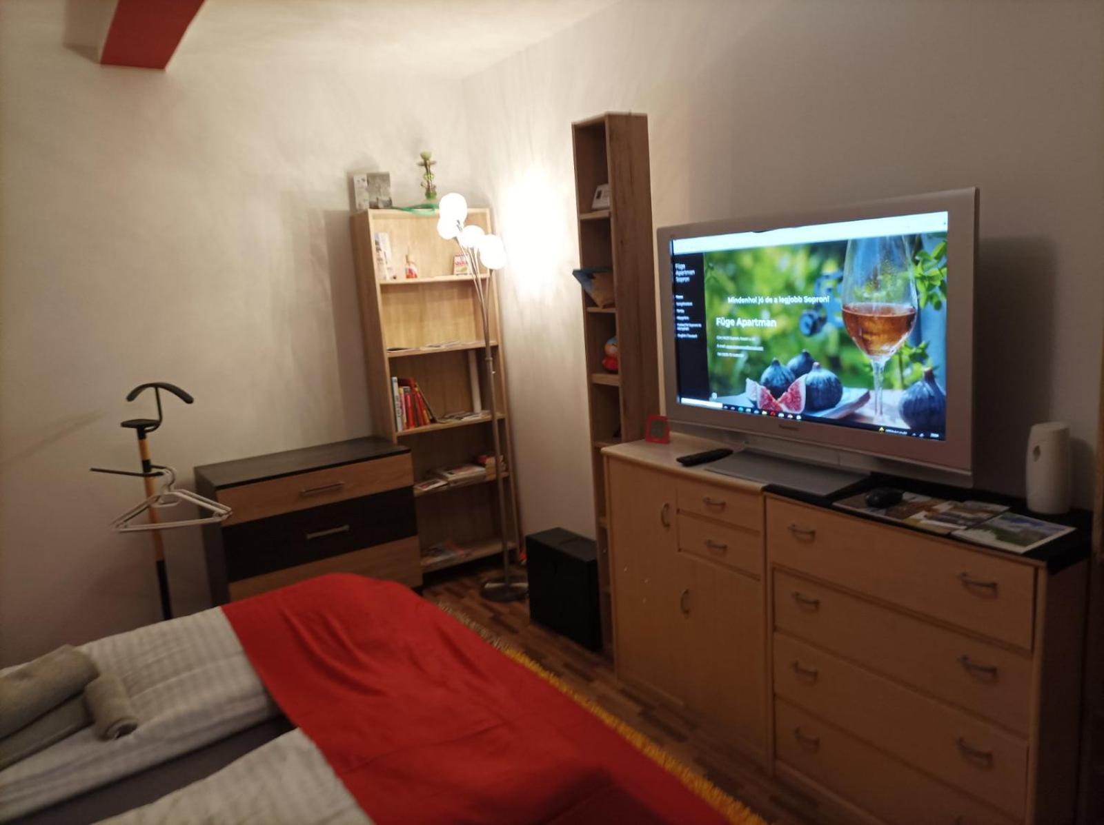Fuege Apartman Sopron Exterior foto